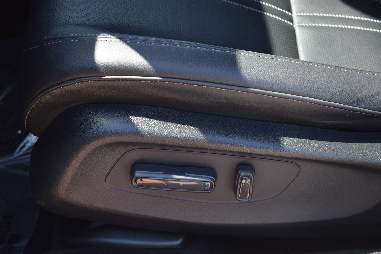 Used 2024 Honda HR-V EX-L image 23