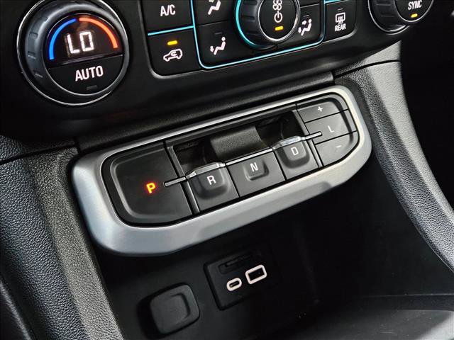 Used 2023 GMC Acadia SLT w/ Elevation Edition image 12