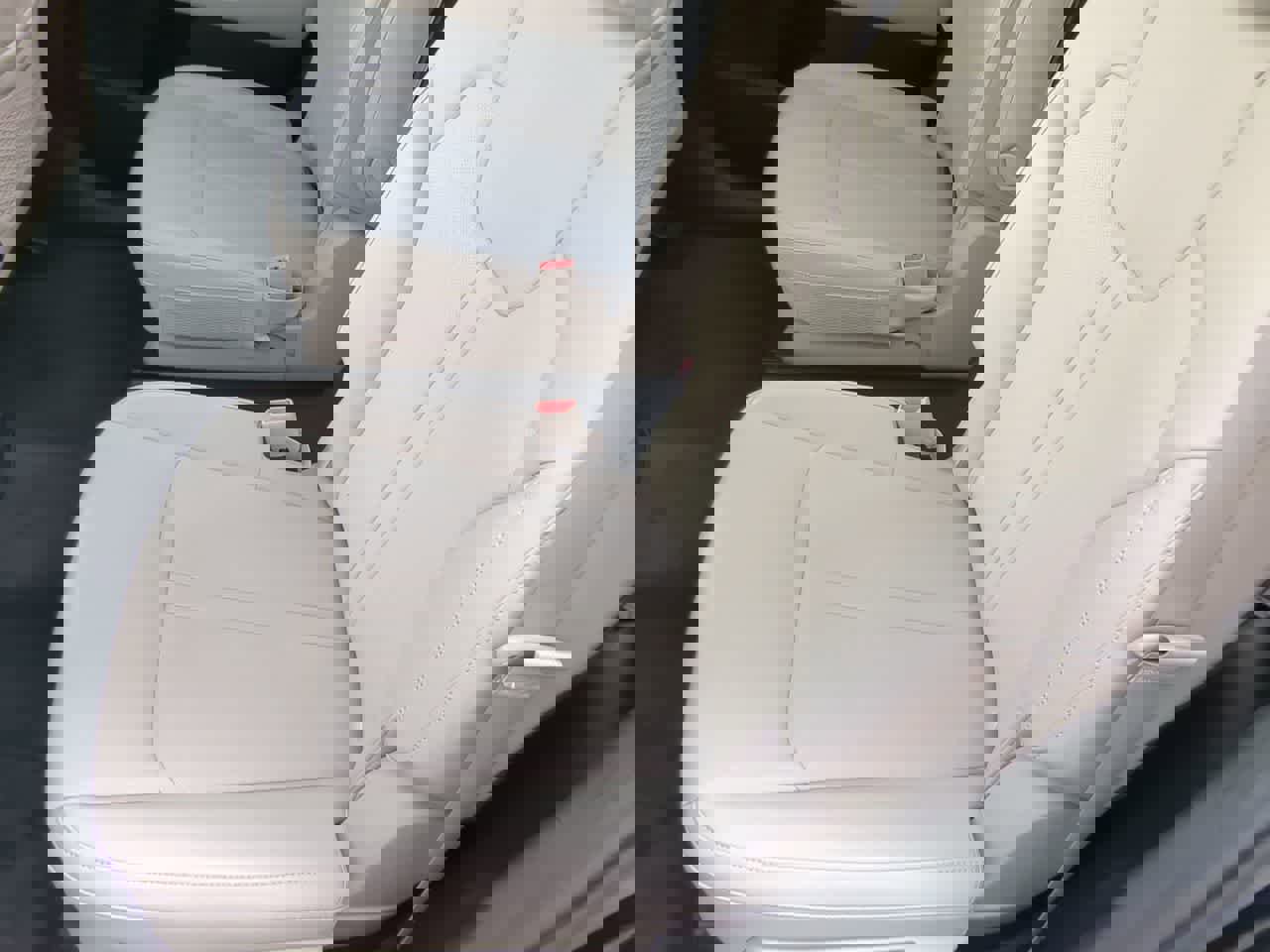 Used 2021 Kia Sorento SX image 21