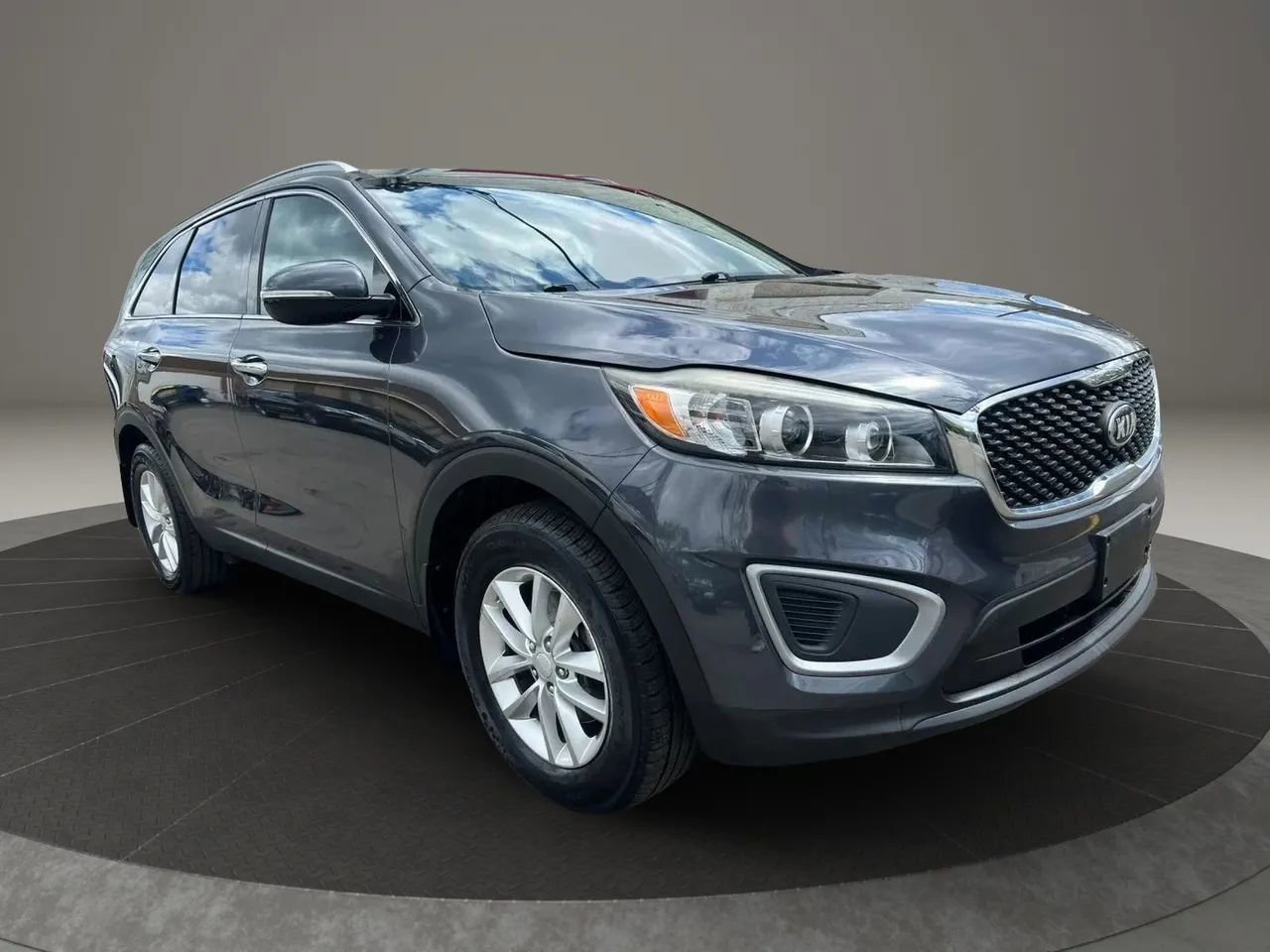 Used 2016 Kia Sorento LX FWD image 3