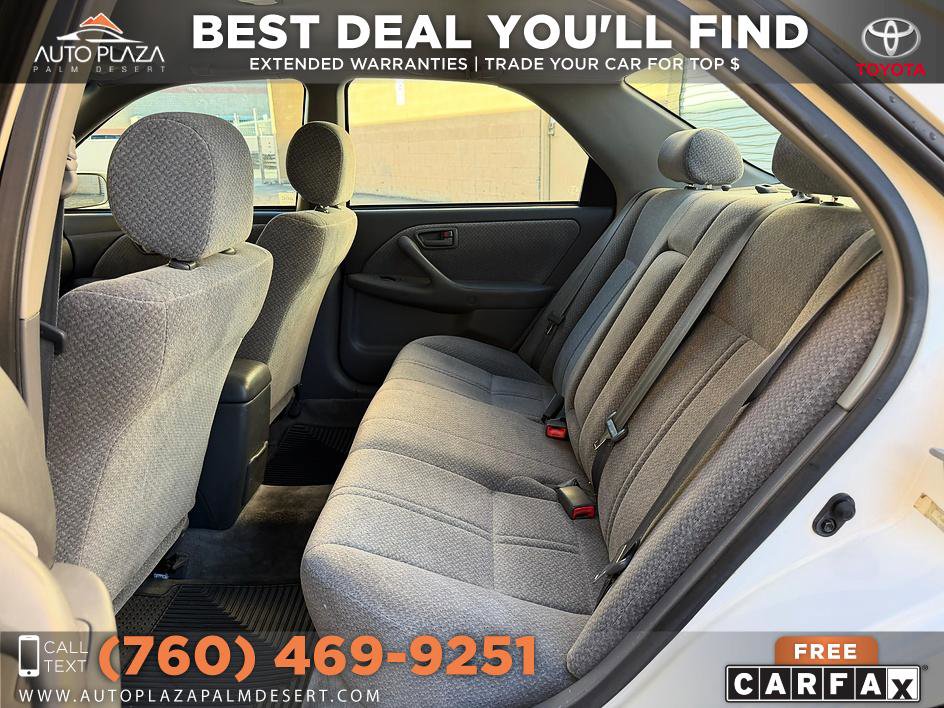 Used 2000 Toyota Camry LE FWD image 11