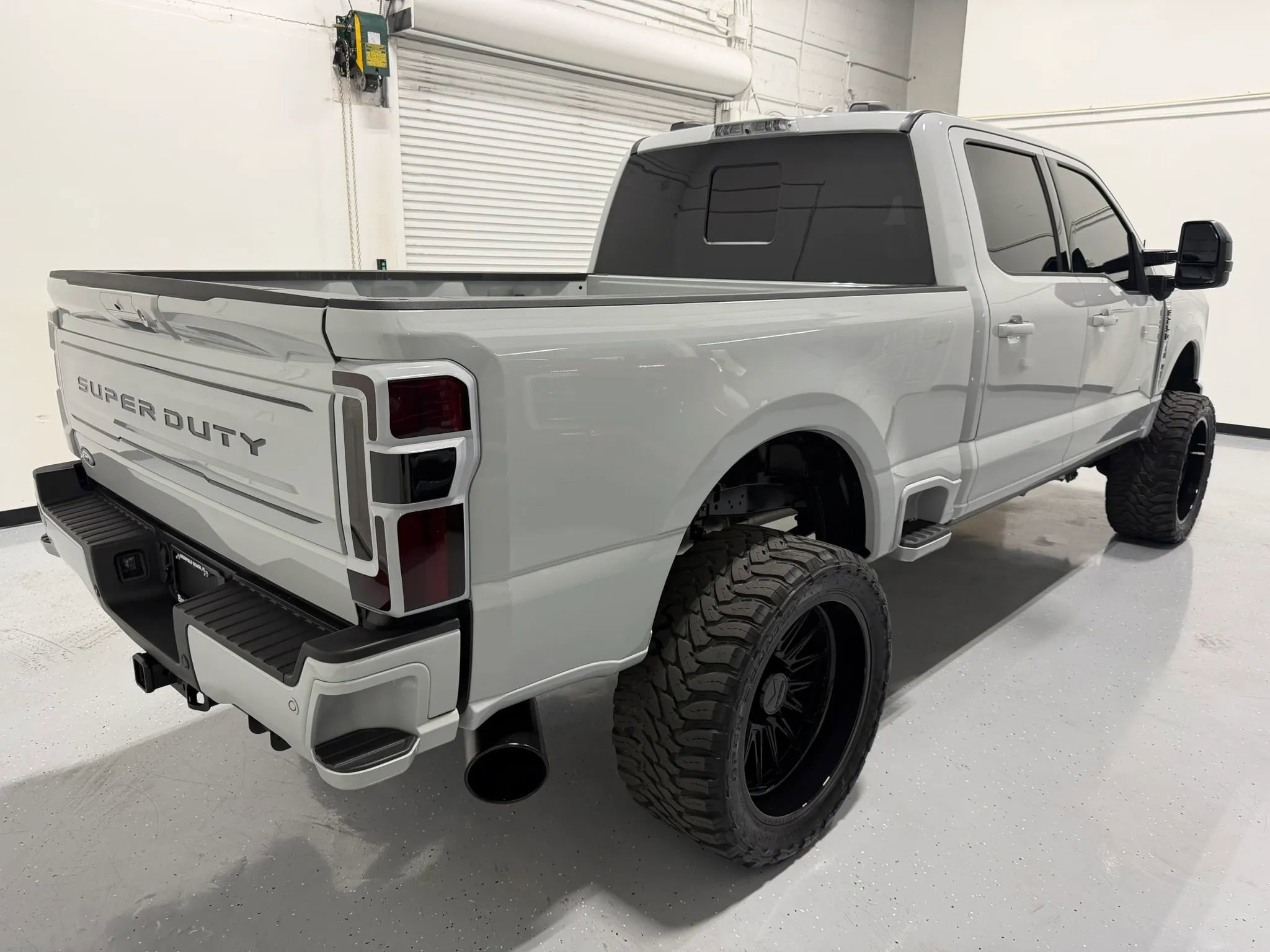 Used 2025 Ford F250 Platinum image 22
