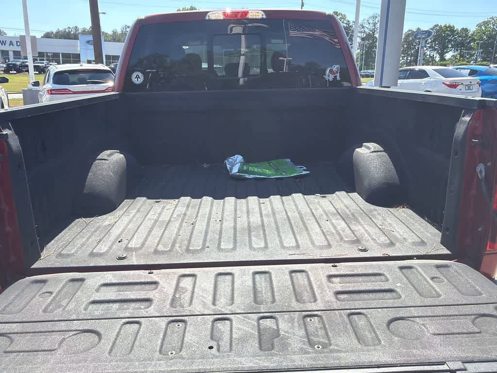 Used 2018 Ford F150 XLT w/ Equipment Group 302A Luxury AWD/4WD image 16