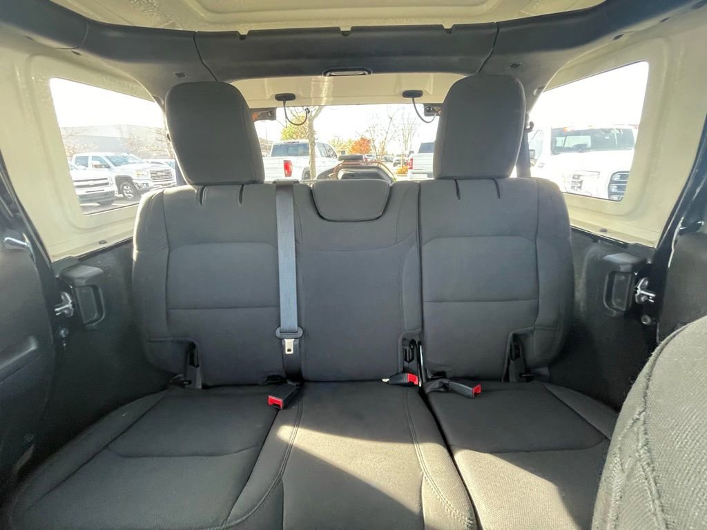 Used 2021 Jeep Wrangler Unlimited Sport image 25