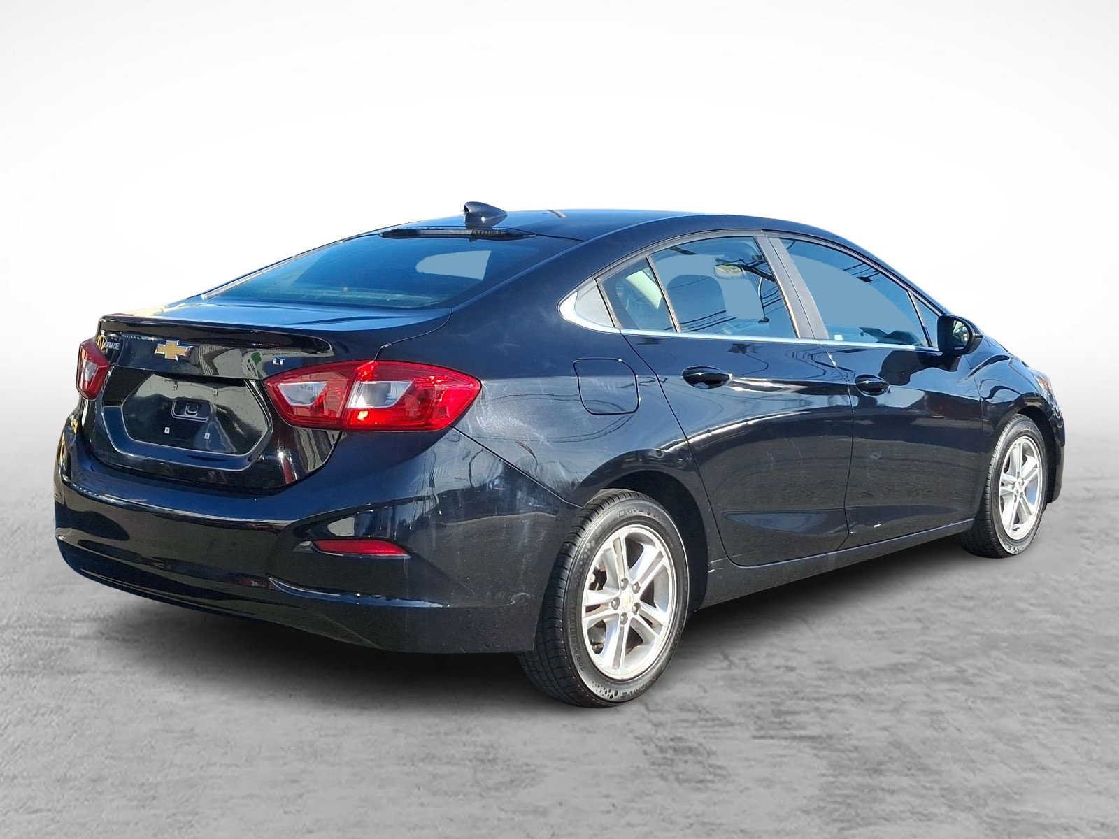 Used 2016 Chevrolet Cruze LT FWD image 6