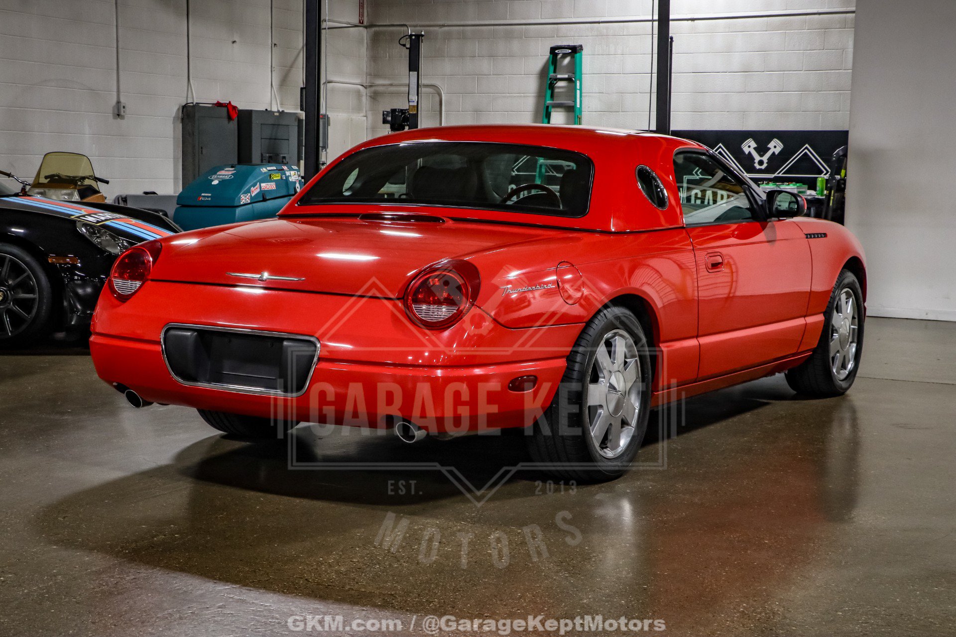 Used 2002 Ford Thunderbird RWD image 6