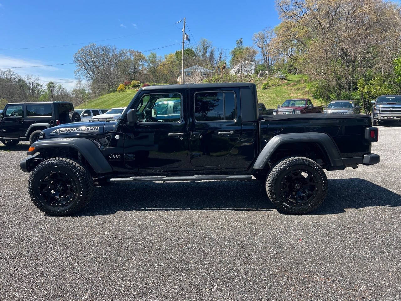 Used 2020 Jeep Gladiator Sport w/ Quick Order Package 24S AWD/4WD image 29