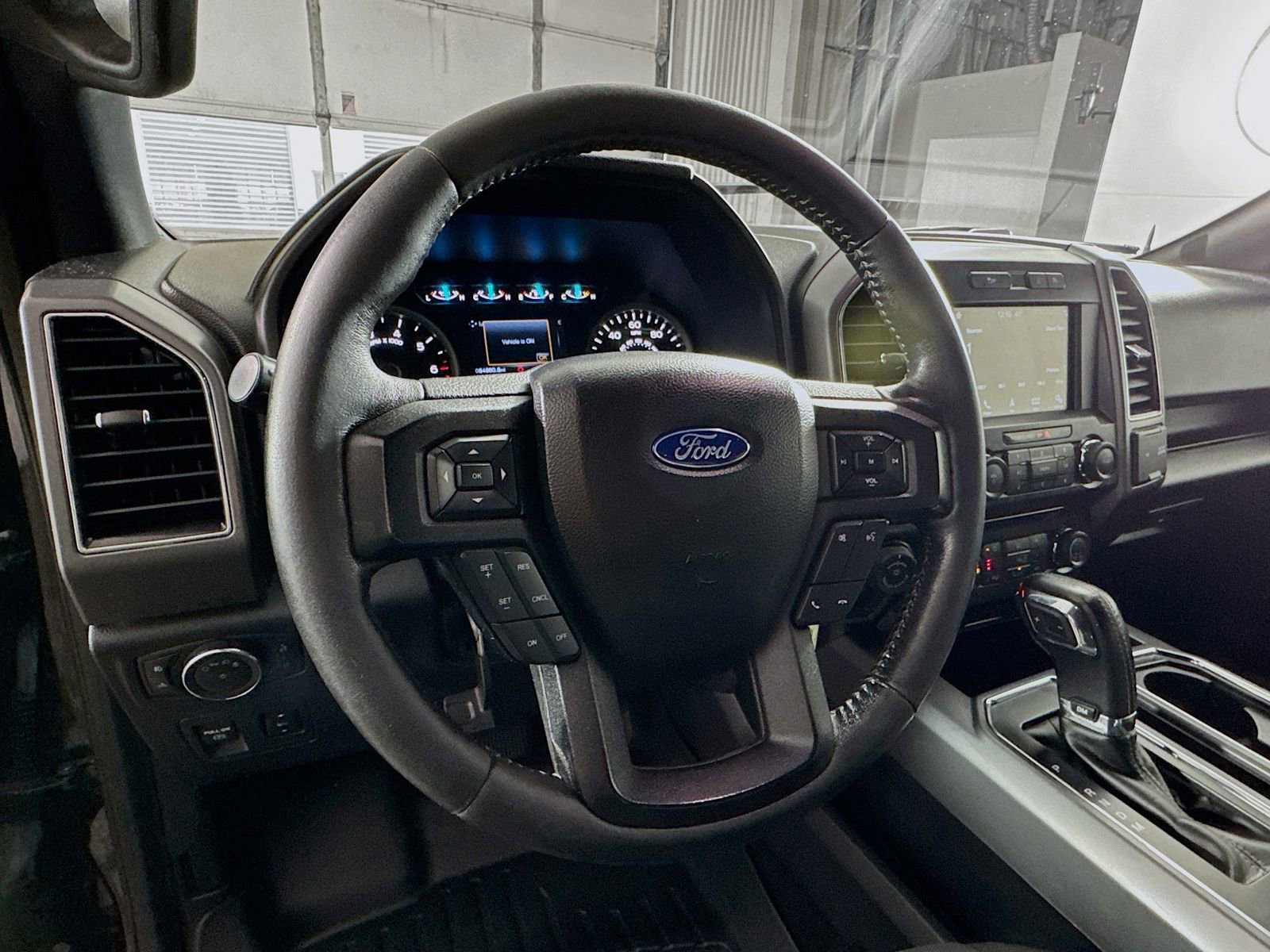 Used 2018 Ford F150 XLT w/ Equipment Group 302A Luxury image 8