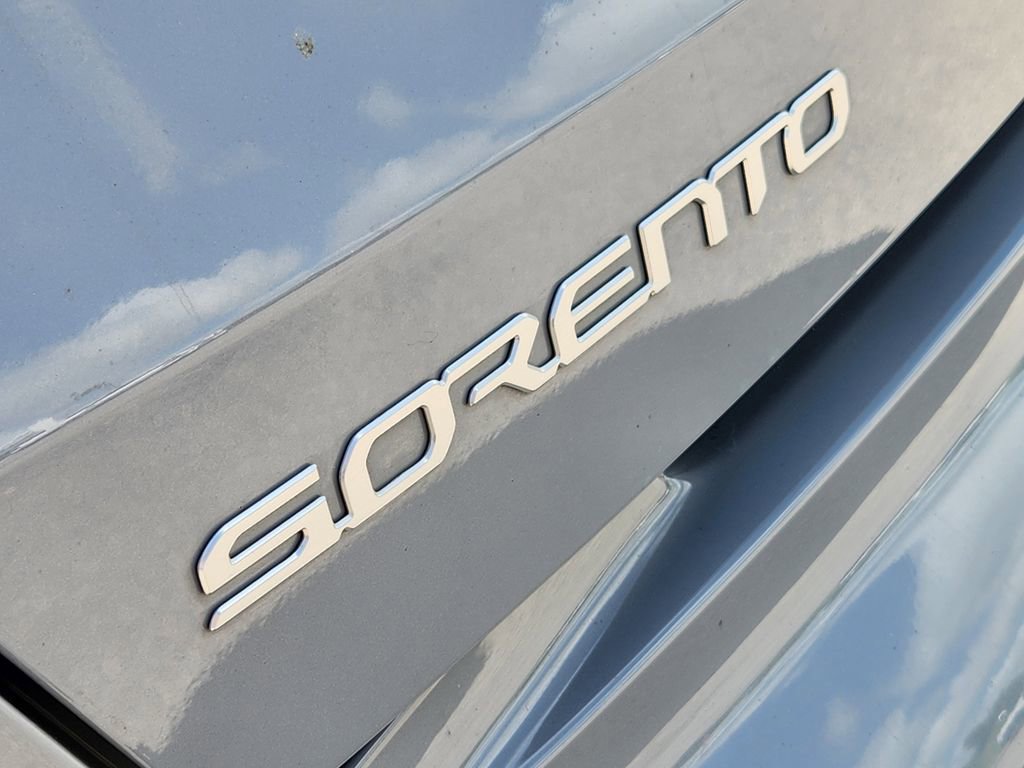 Used 2023 Kia Sorento SX AWD/4WD image 12