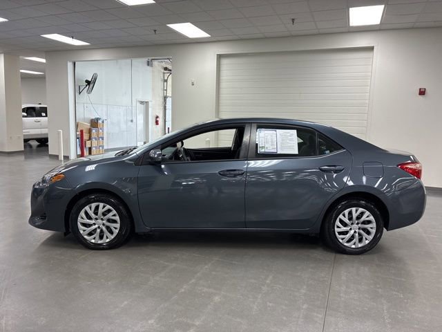 Used 2017 Toyota Corolla LE w/ Carpet Mat Package (TMS) FWD image 4