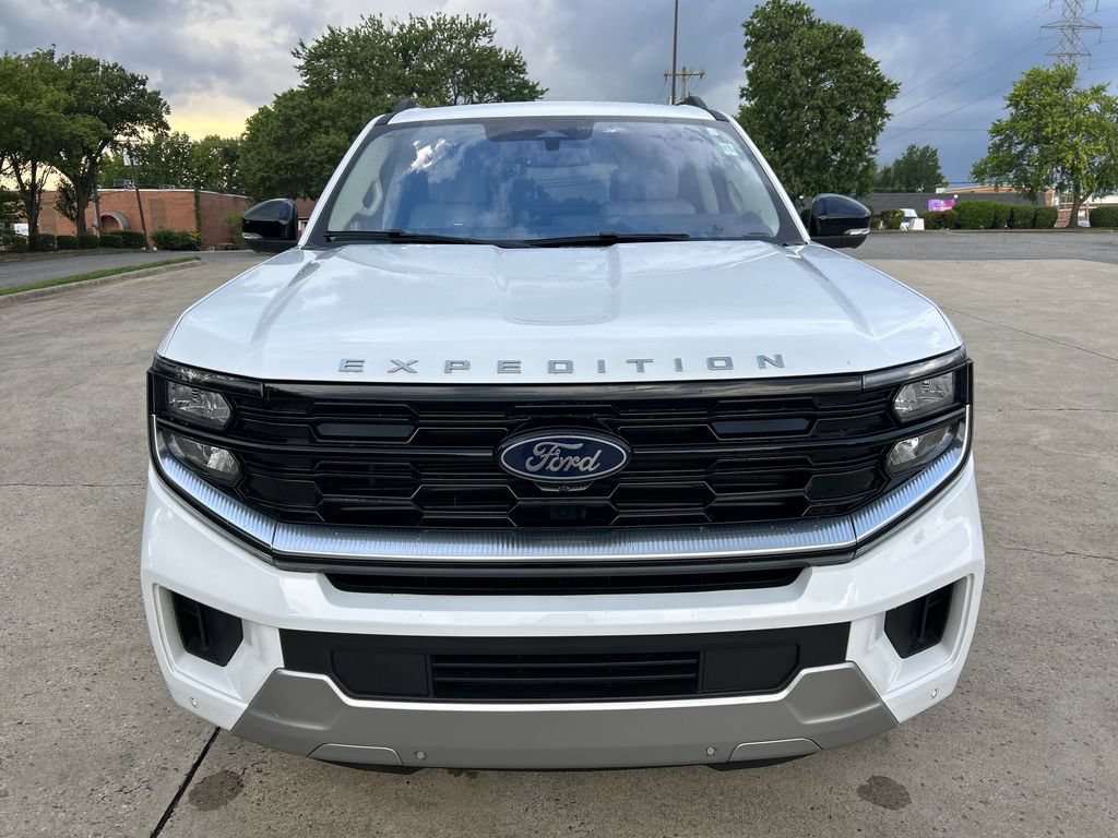 Used 2025 Ford Expedition Platinum AWD/4WD image 10