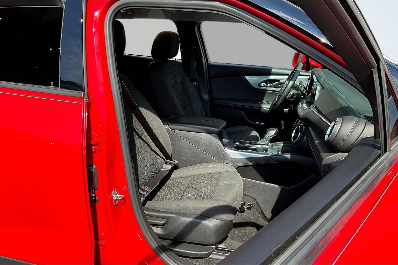 Used 2020 Chevrolet Blazer LT FWD image 23