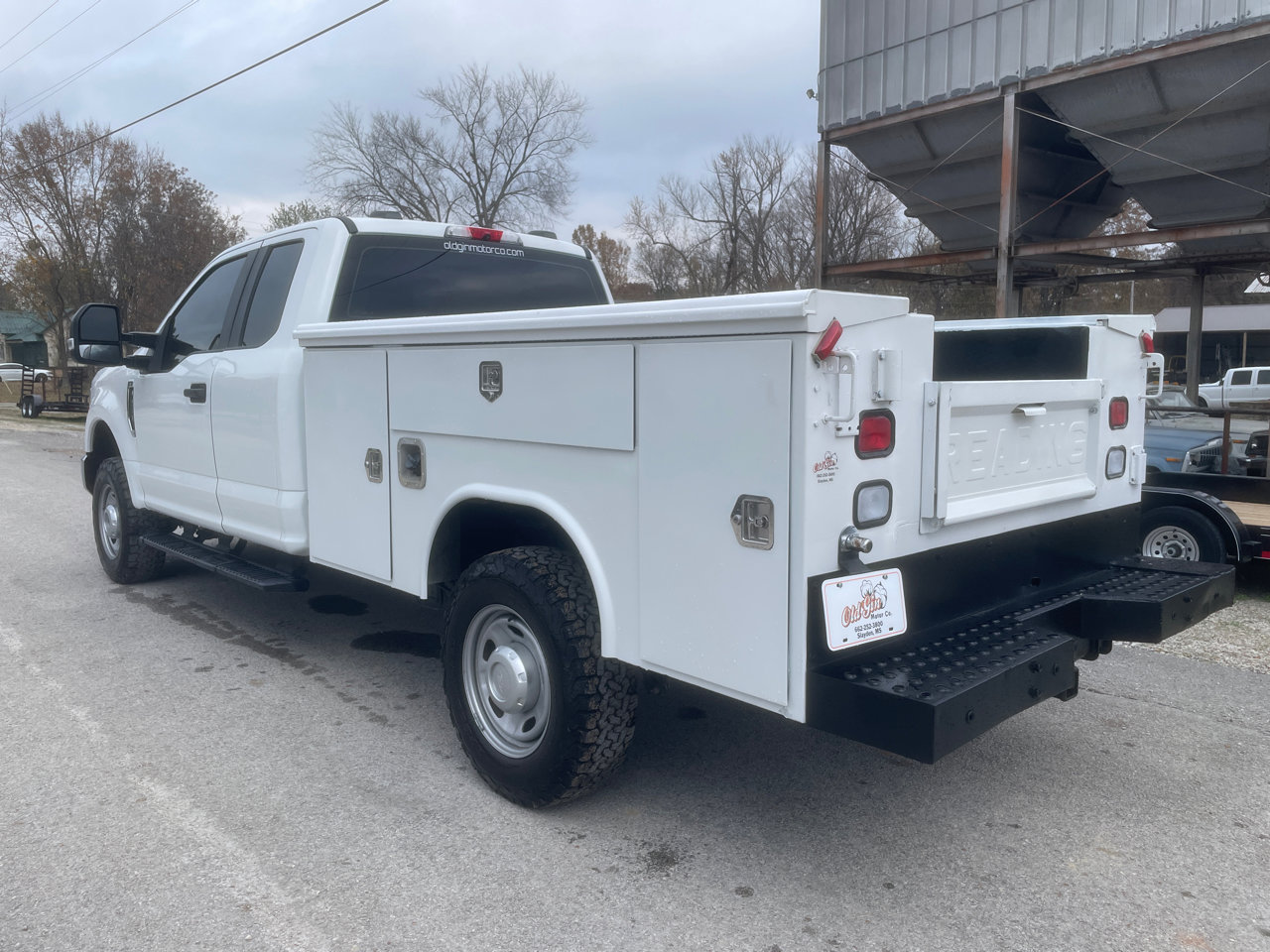 Used 2022 Ford F250 XL w/ Power Equipment Group image 3