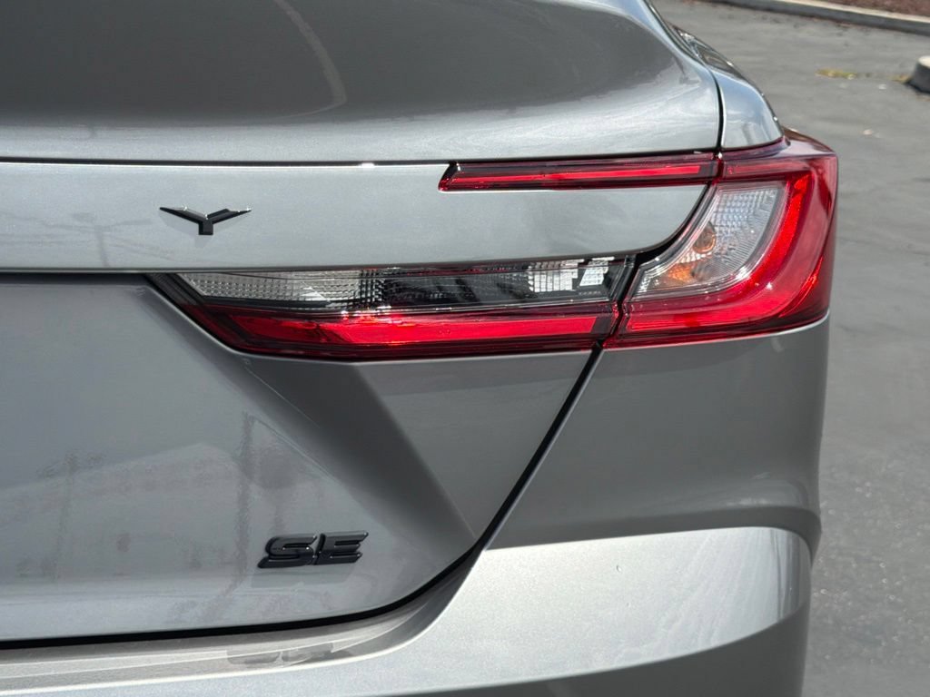 New 2026 Toyota Camry SE FWD image 15