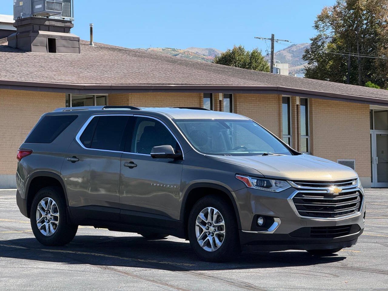 Used 2018 Chevrolet Traverse LT AWD/4WD image 7
