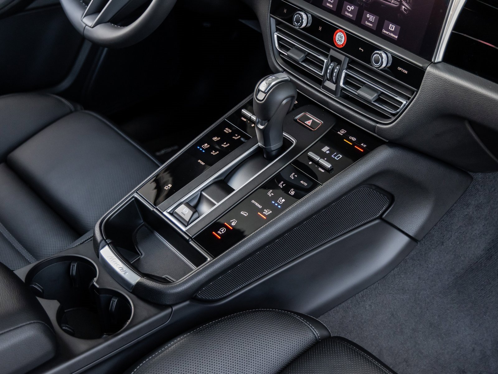 New 2026 Porsche Macan image 34