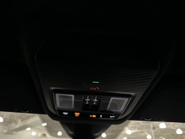 New 2026 Volkswagen Atlas Cross Sport SEL image 34