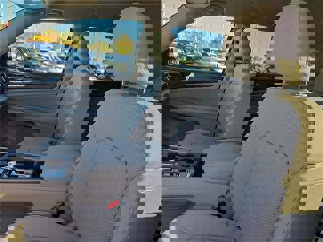 New 2026 Volkswagen Atlas SE image 15