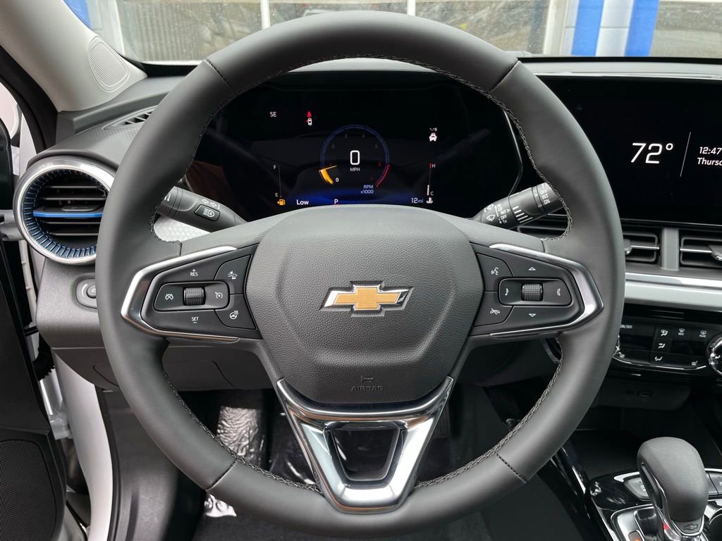 New 2026 Chevrolet Trax LT w/ Driver Confidence Package image 15