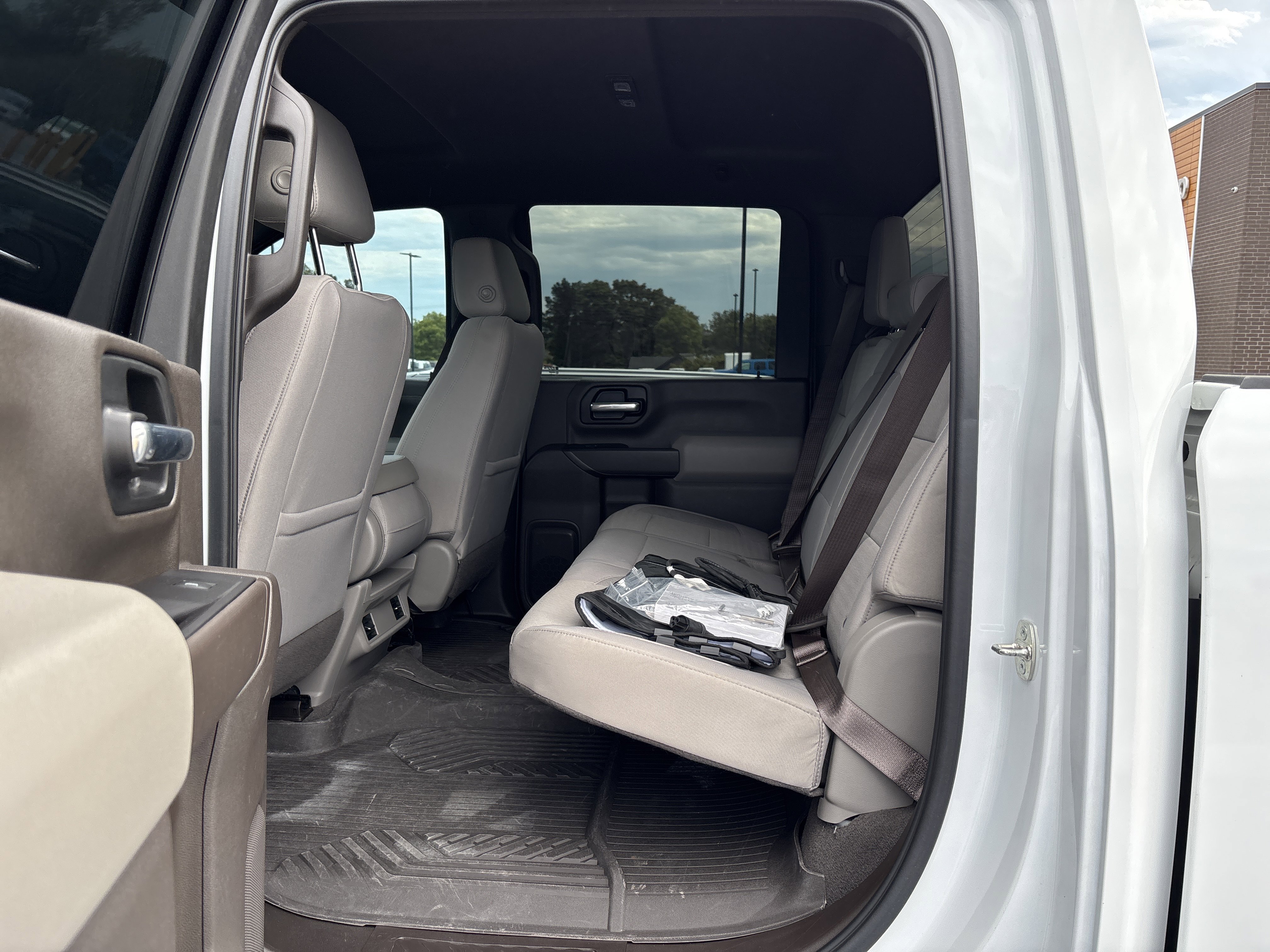 Used 2020 Chevrolet Silverado 2500 LT AWD/4WD image 15