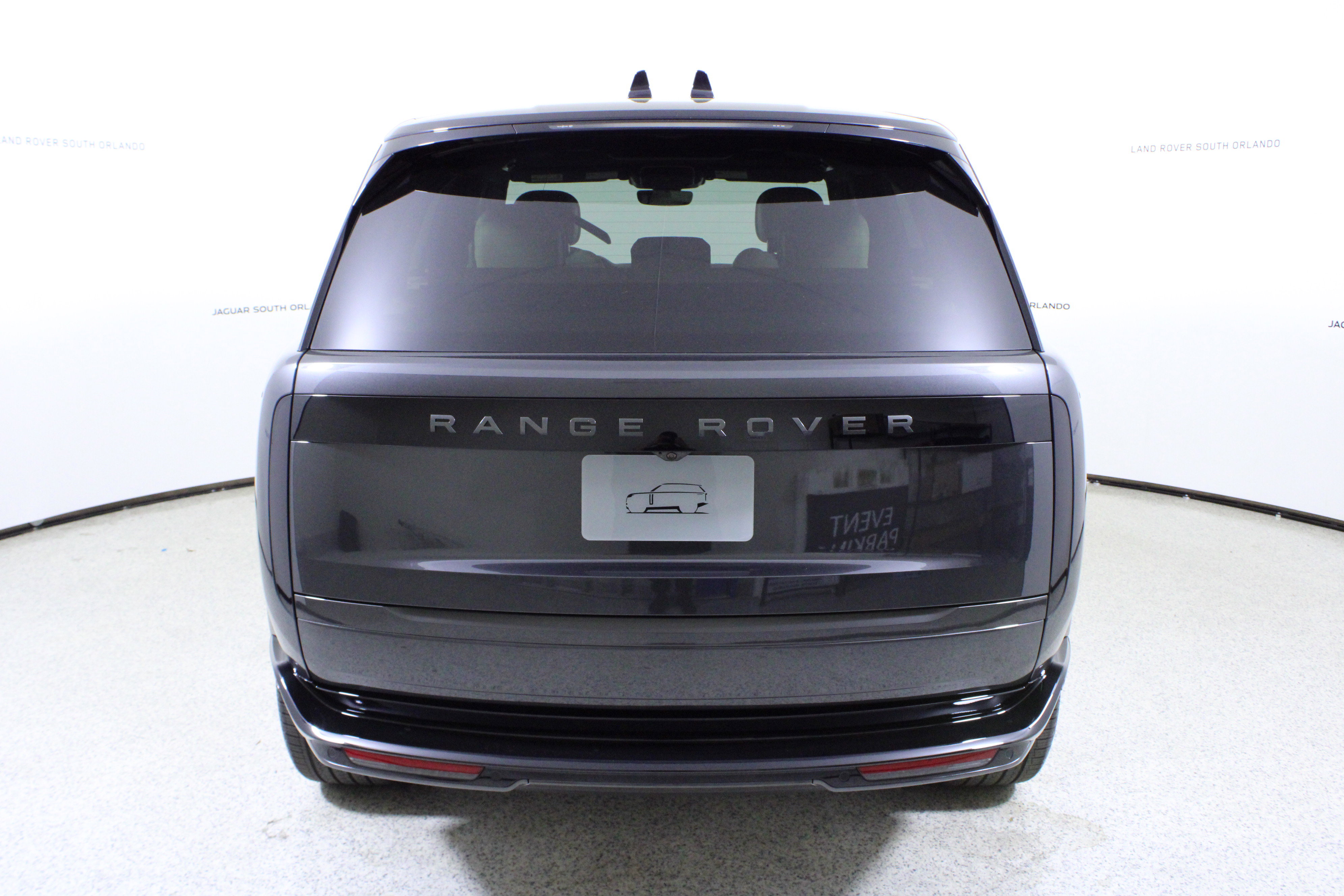 New 2026 Land Rover Range Rover SE image 6