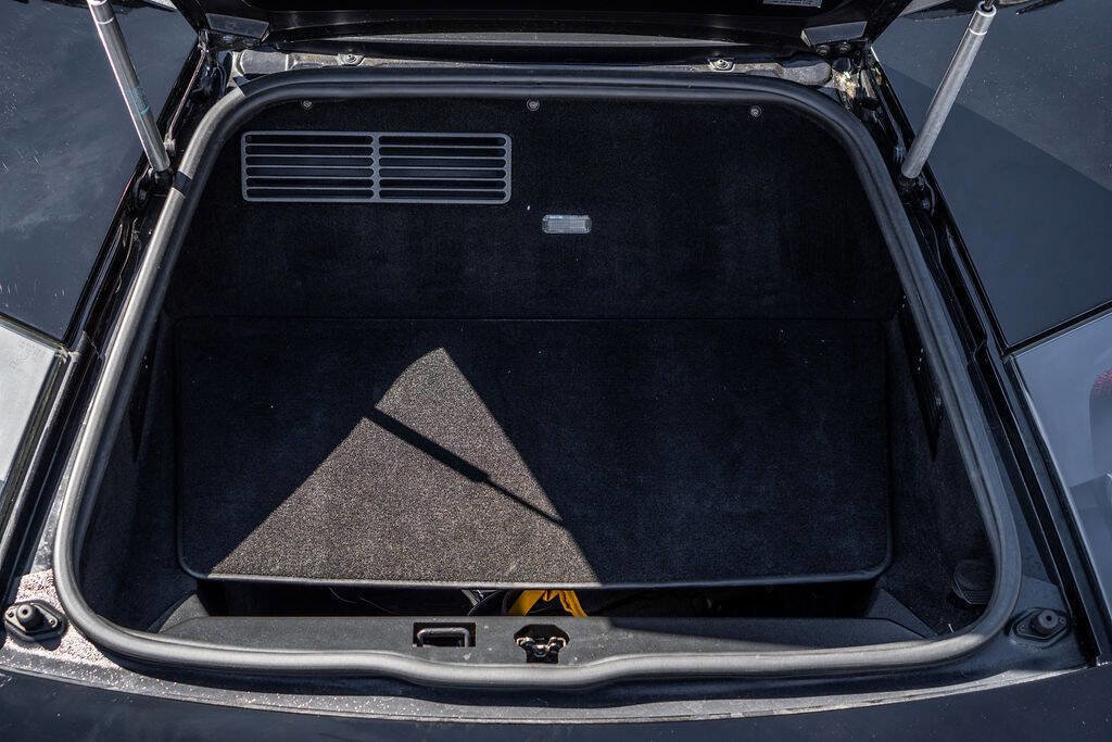 Used 2006 Lamborghini Murcielago Roadster image 47