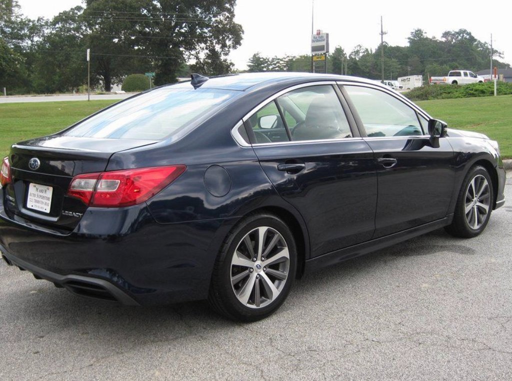 Used 2018 Subaru Legacy 2.5i Limited image 15