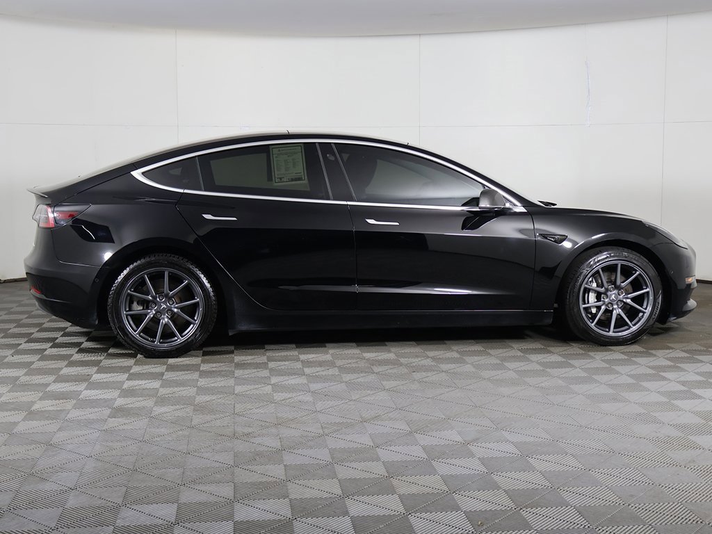 Used 2018 Tesla Model 3 Long Range image 19