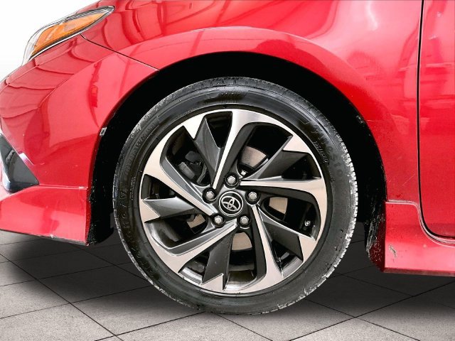 Used 2017 Toyota Corolla iM FWD image 9