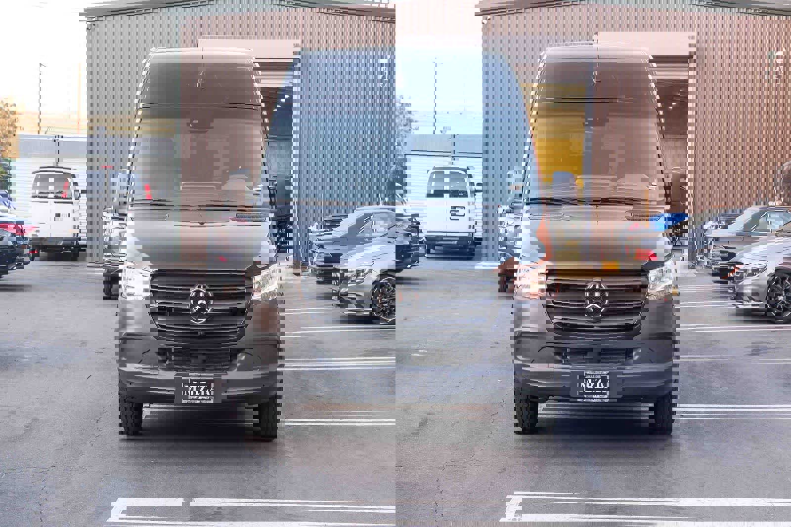 Used 2024 Mercedes-Benz Sprinter 2500 image 2