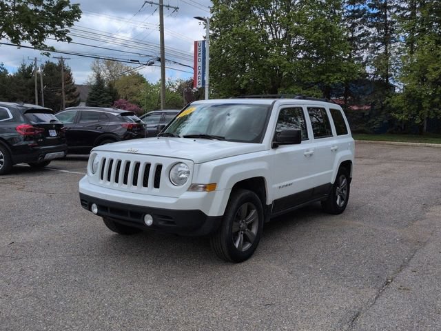 Used 2015 Jeep Patriot High Altitude FWD image 7