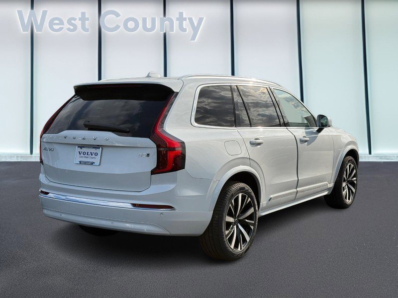 New 2026 Volvo XC90 B5 Core image 3