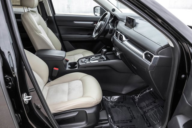 Used 2018 MAZDA CX-5 Touring w/ Preferred Equipment Package AWD/4WD image 26