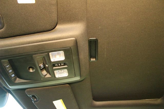 Used 2016 RAM 1500 Limited image 29