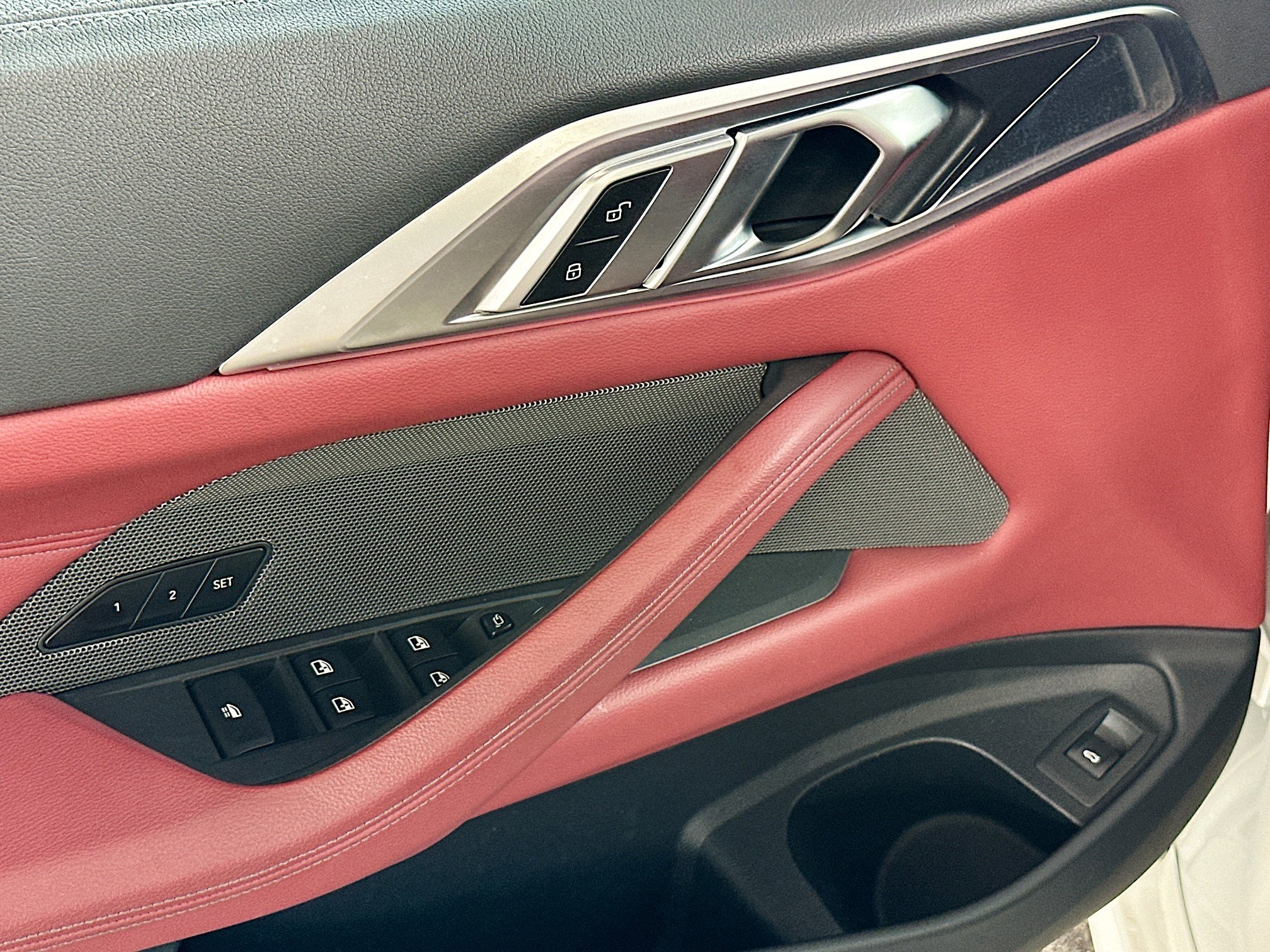 Certified 2024 BMW 440i xDrive Convertible w/ Shadowloine Package image 18