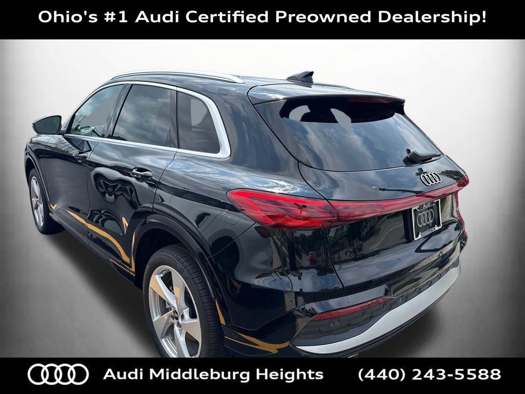 Used 2026 Audi Q5 Premium Plus w/ Premium Plus AWD/4WD image 6