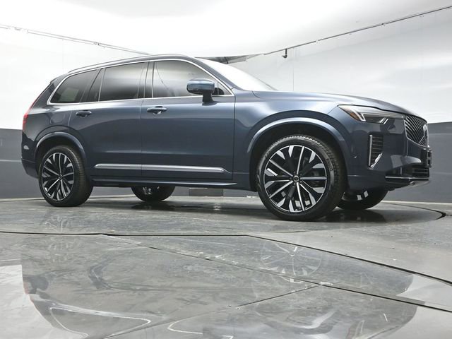 Used 2025 Volvo XC90 B5 Plus w/ Protection Package image 33