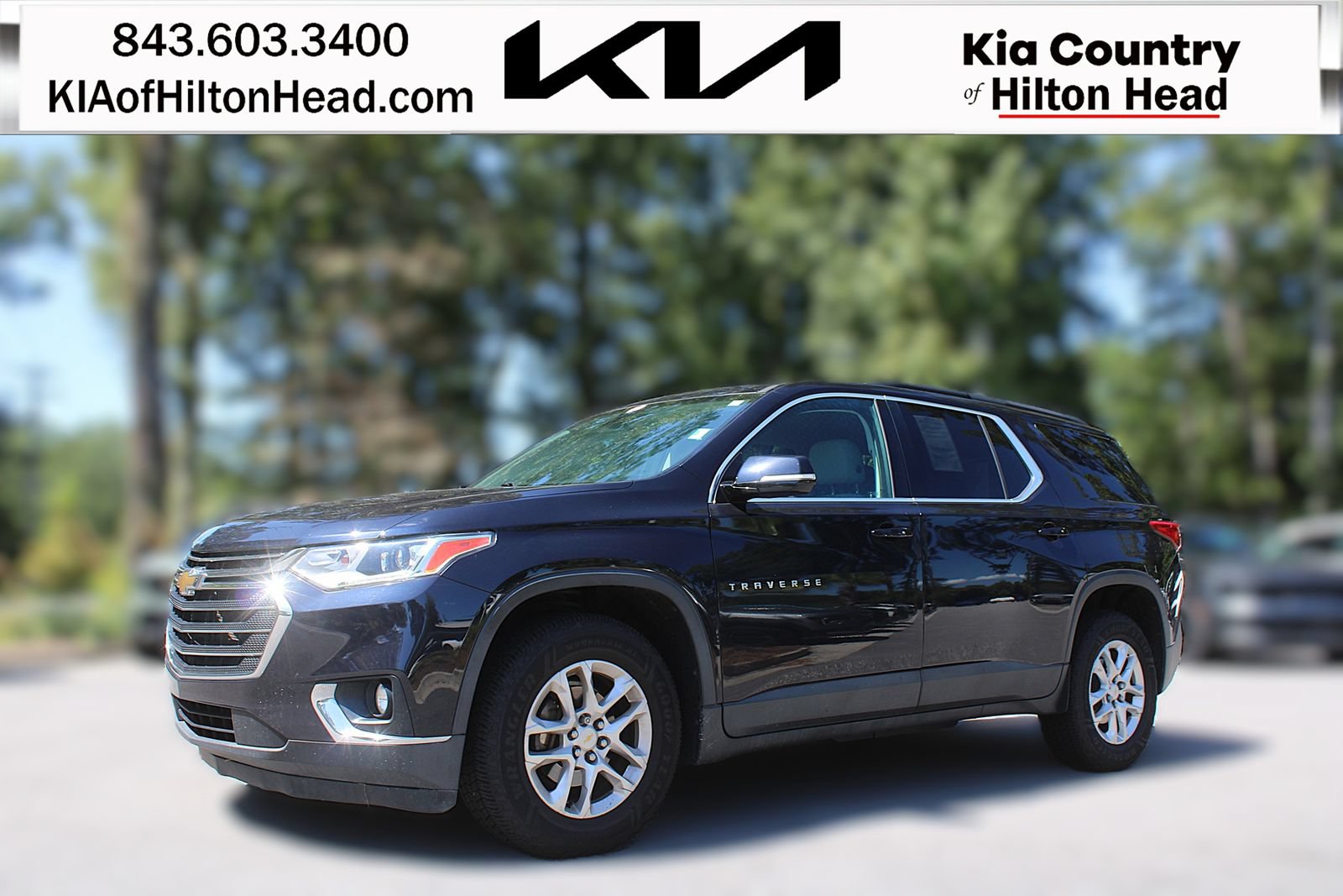Used 2020 Chevrolet Traverse LT
