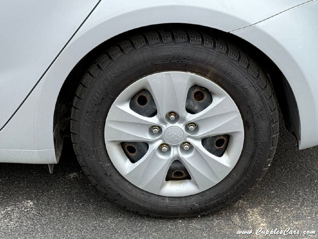 Used 2015 Kia Forte LX image 45