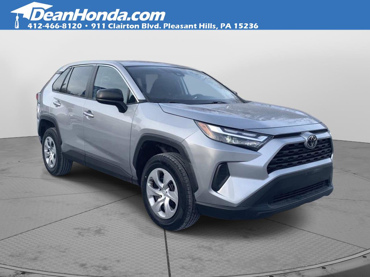 Used 2023 Toyota RAV4 LE image 1
