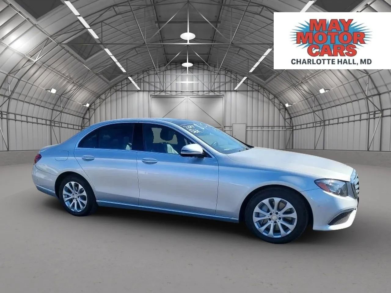 Used 2017 Mercedes-Benz E 300 4MATIC image 3