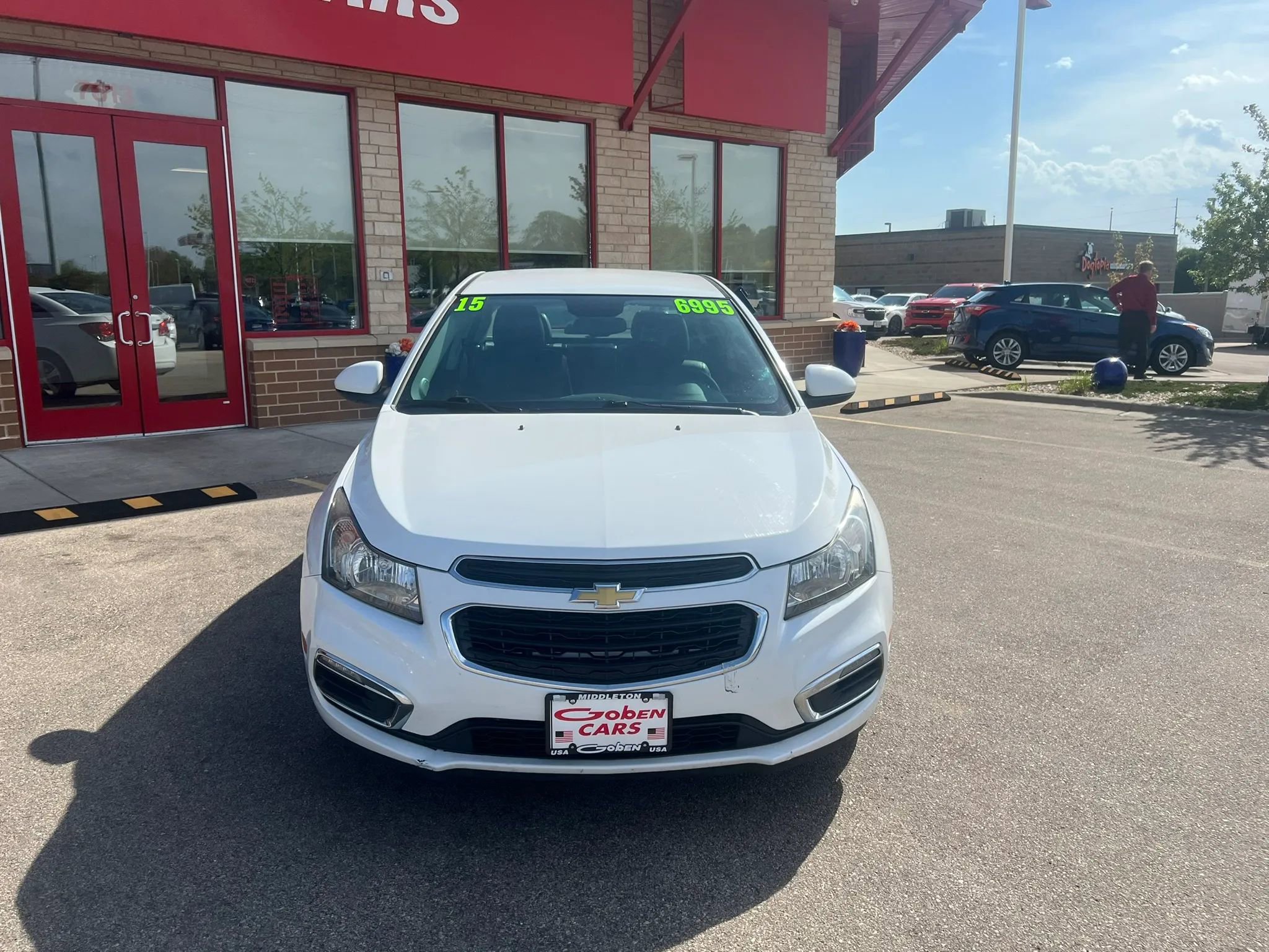 Used 2015 Chevrolet Cruze LT FWD image 2