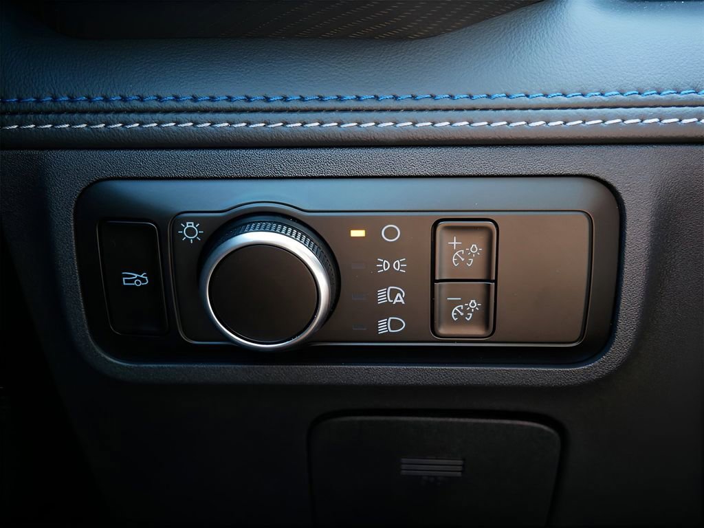 Used 2025 Ford Mustang GT Premium image 18