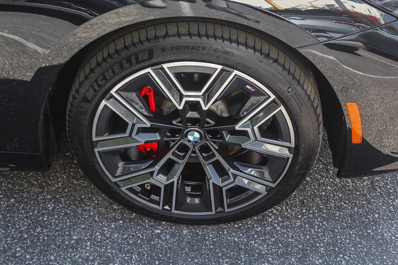 Used 2026 BMW 530i w/ M Sport Package RWD image 9