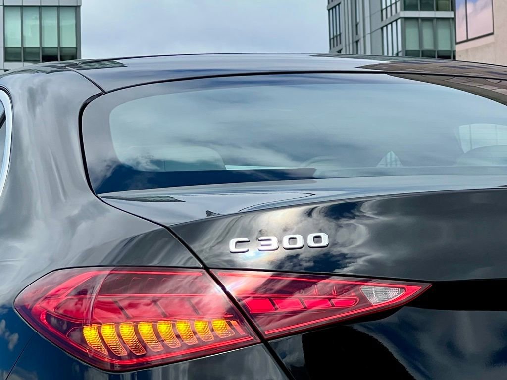 Certified 2022 Mercedes-Benz C 300 4MATIC Sedan image 8