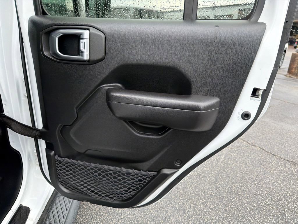 Used 2020 Jeep Gladiator Sport w/ Quick Order Package 24S image 16