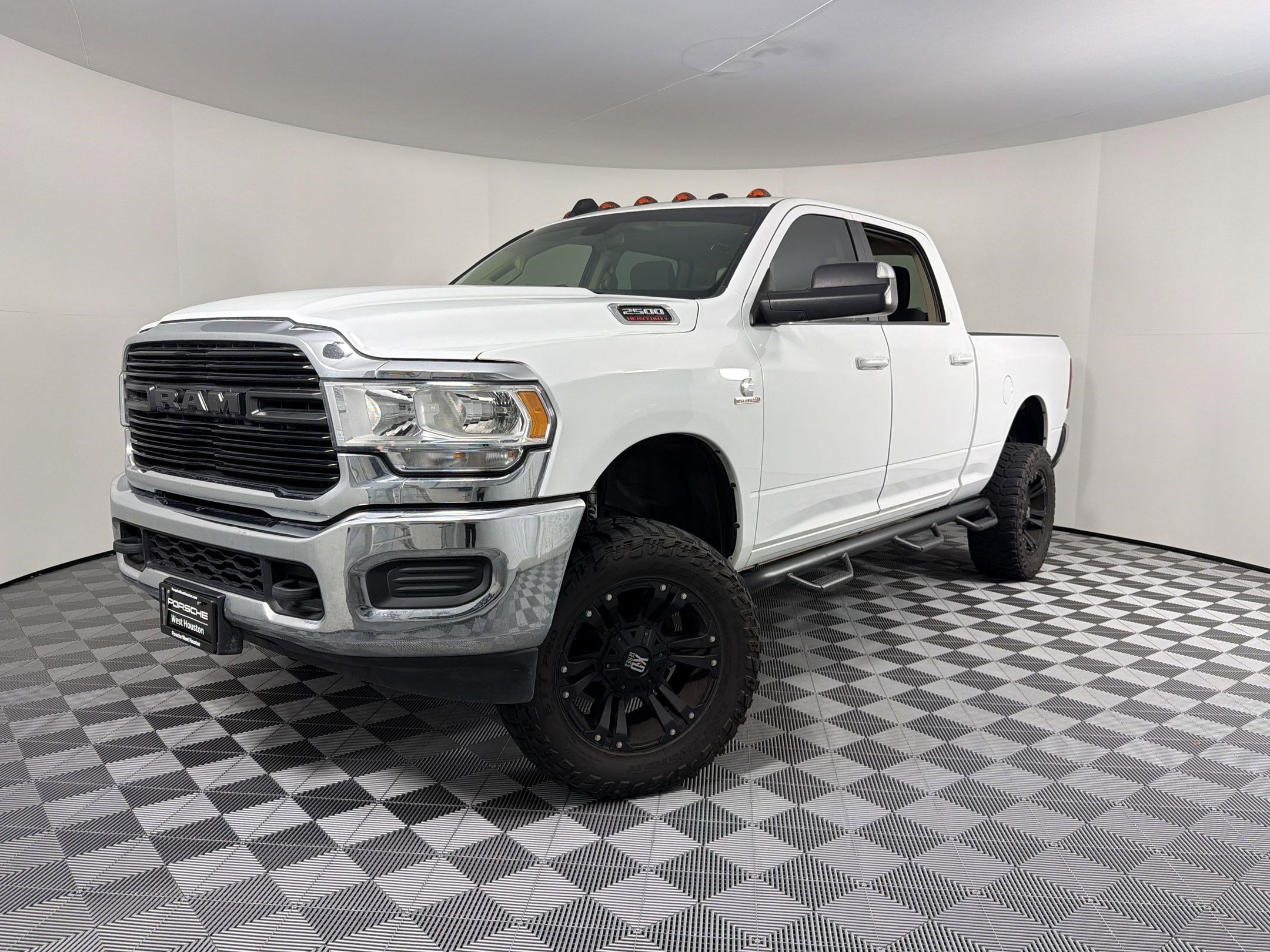 Used 2019 RAM 2500 Big Horn AWD/4WD image 1