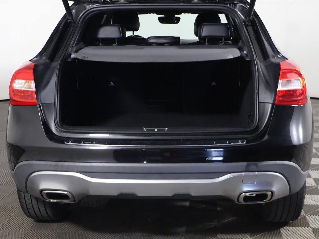 Used 2019 Mercedes-Benz GLA 250 4MATIC image 13