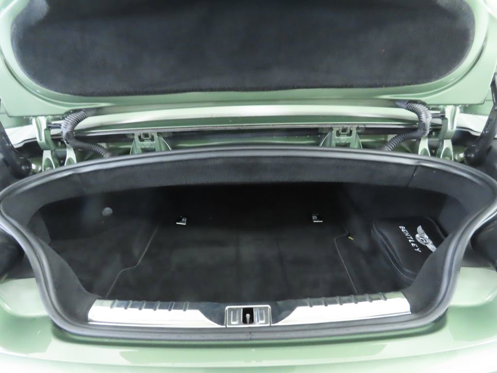 Used 2024 Bentley Continental GT image 34