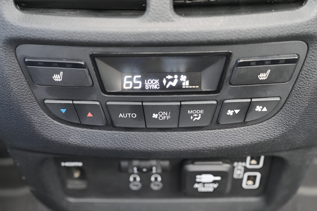 Used 2022 Honda Pilot Elite image 21